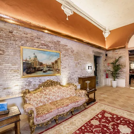 Nani Mocenigo Palace Velence