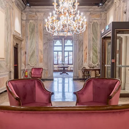 Nani Mocenigo Palace Veneza