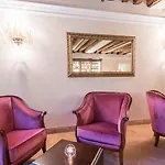 纳尼莫切尼戈宫酒店 酒店 5*