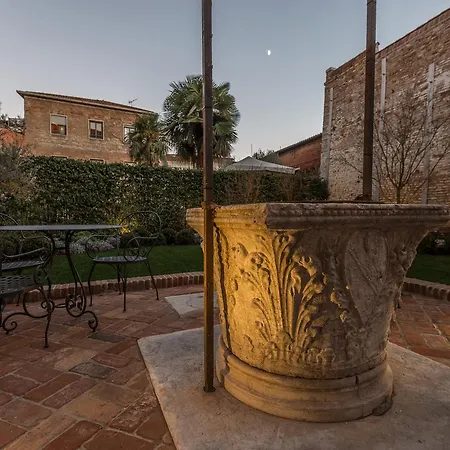 Otel Nani Mocenigo Palace Venedik