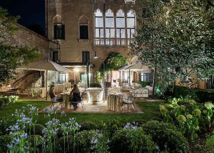 Nani Mocenigo Palace Venetië
