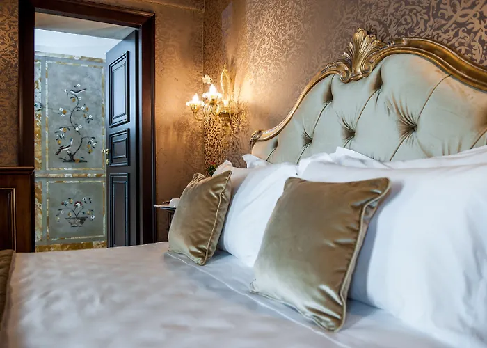 Nani Mocenigo Palace Hotel