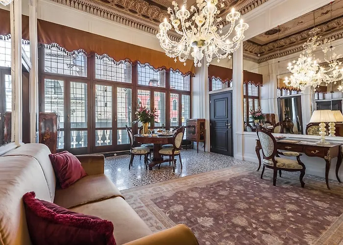 Hotel Nani Mocenigo Palace 5*